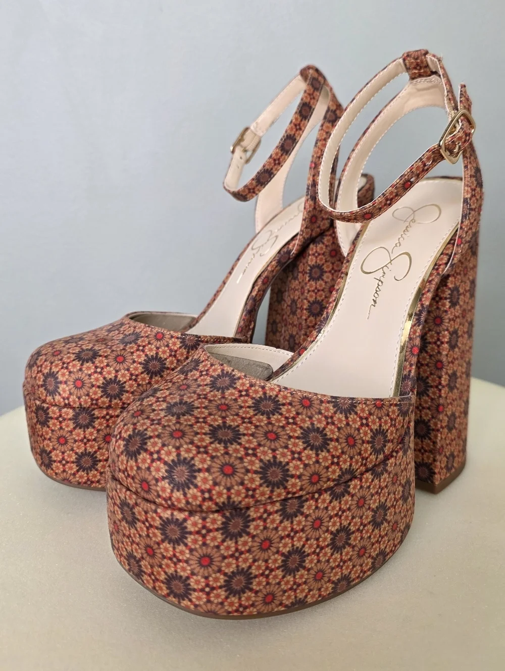Jessica Simpson Skilla Floral Platform Pumps, Boho Geometric Print, Size 7.5 NEW